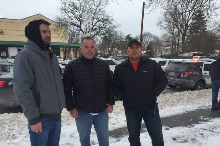 Hero Civilians Aid Rollover Victim From Westchester