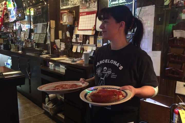 Barcelona's In Garfield Wins DVlicious 'Best Pizza In Bergen' Contest 
