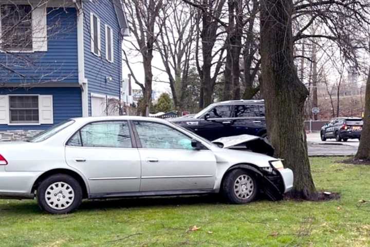 Wanted Driver Crashes Off Route 17, Subdued After Grabbing Mahwah Officer's Gun