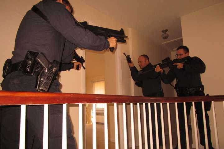 Ridgewood Police Train With Bergen County Regional SWAT Team