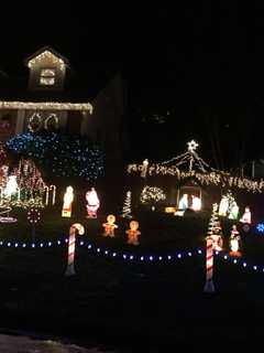 Submit Photos Of Holiday Decorations In Ossining To Daily Voice
