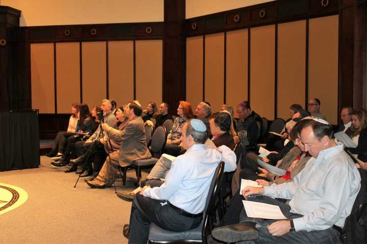 The congregation shared a dedication ceremony at the temple in Closter. 