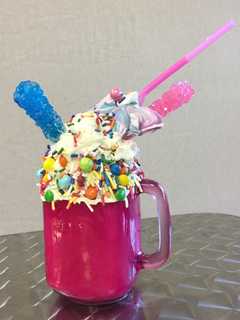 Suffern's Daisy Dreams Dishes Out Happiness In Every Scoop