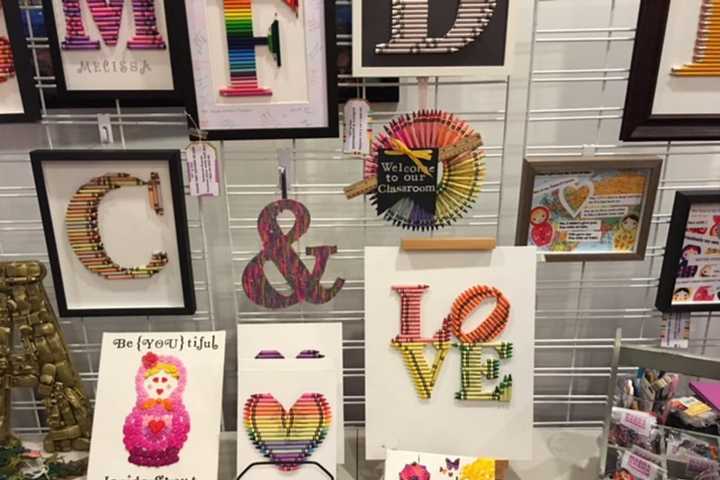 Annual Holiday Shopping Boutique Benefits Ossining PTA