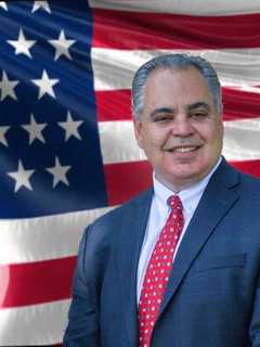 Yorktown Judicial Candidate Puzzled By Missing Signs 