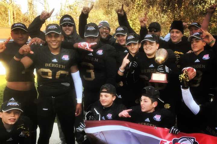 Upper Saddle River Coach Leads Team To National Pop Warner Championships