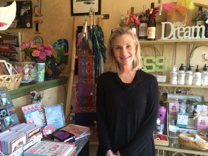 Owner Lib DeNure at Hazel Daze in Fairfield