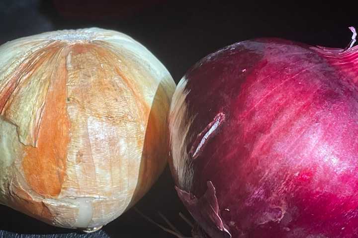 These Whole Onion Brands Were Recalled Over Salmonella Concerns