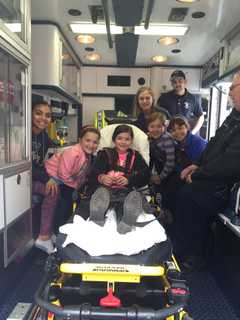 Brownie Troop Visits Oradell Fire Department