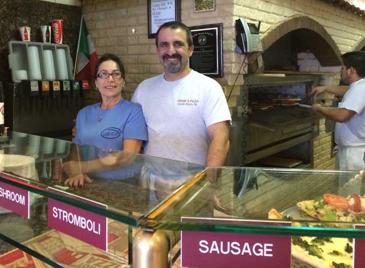 Owner Jerry Gencarelli, at right, at Frank&#x27;s Pizza in Saddle Brook.