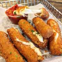 <p>Mozzarella sticks at Bing&#x27;s Burgers in Fort Lee.</p>