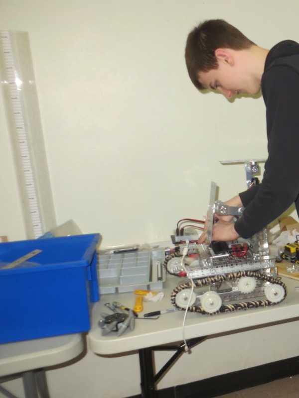 Mamaroneck High School Excels In Robotics Competition