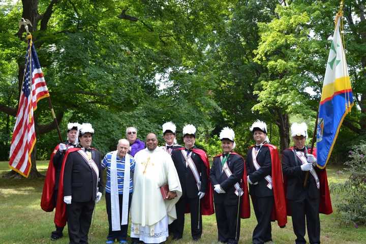 Display Of Patriotism Among Norwalk Knights Gains Civic Award Win