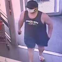 RECOGNIZE HIM? Mugger Flees With Wallet From Elmwood Park CVS