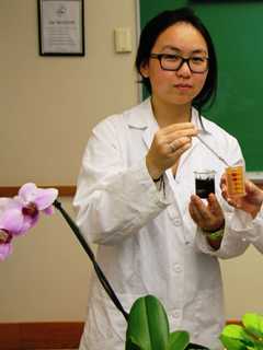 Sacred Heart Greenwich Grads Earn Presidential Award For Fertilizer Project