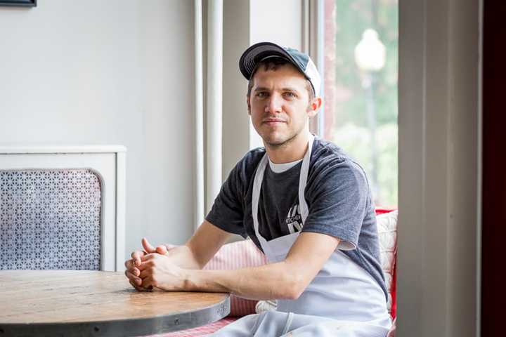 New Burger Joint Replacing Poppy's In Beacon