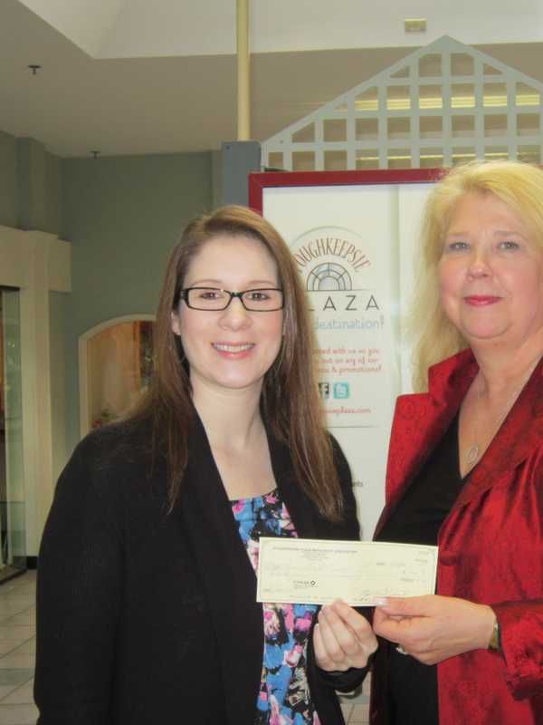 Poughkeepsie Plaza Donates $500 To Hudson Valley Hospice