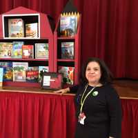 Barn Bookcases Help Bridgeport Students Understand The Rural Life