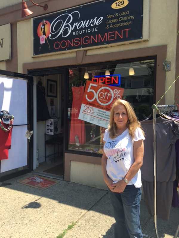 Teaneck Businesswoman Brings Bargain Hunters To Bogota