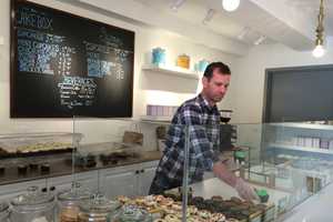 Coastal Cupcake Lovers Swoon As Ridgefield Bakery Opens Westport Shop