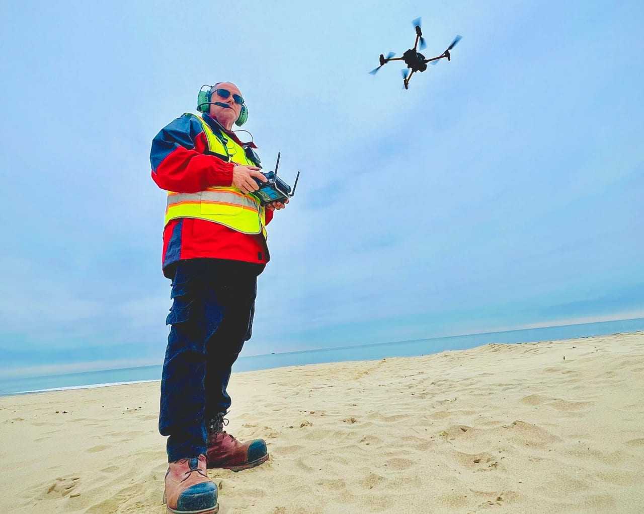 Emotional Video Shows Drone Operator Reuniting Dog Struck By Car With ...