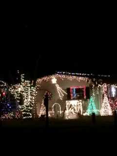 Dover Plains Couple Light Up Home With Holiday Magic