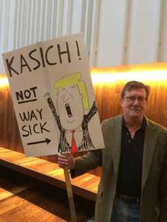 Kasich Draws Republicans Looking For A Choice At Fairfield Event