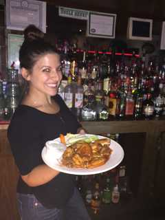 Harrison's Uncle Henry's Is A DVlicious Finalist For Best Wings