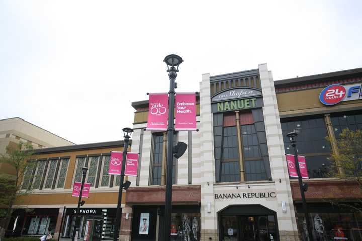 Shops at Nanuet plans longer shopping hours for the weekend after Thanksgiving.