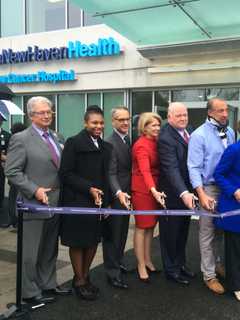 Park Avenue Medical Center Serving Stratford Officially Opens Its Doors