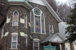 Hundreds Unite To Save 100-Year-Old Edgewater Church From Demolition