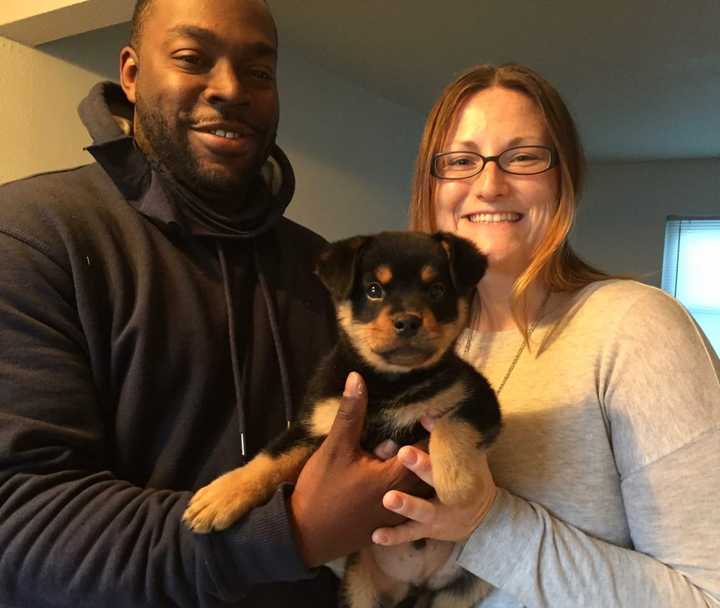 Wesley Shirley and Jaclyn Rapp of Hackensack with puppy Cody.