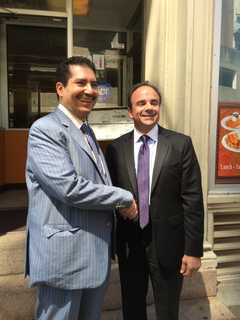 Bridgeport Mayor Ganim Gives Saudi Prince Key To The City