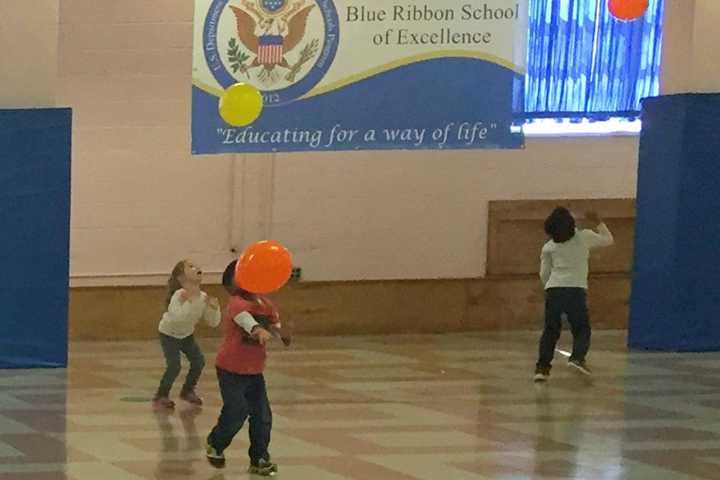 PHOTOS: Paramus Students 'Play' With Balloons In Gym Class