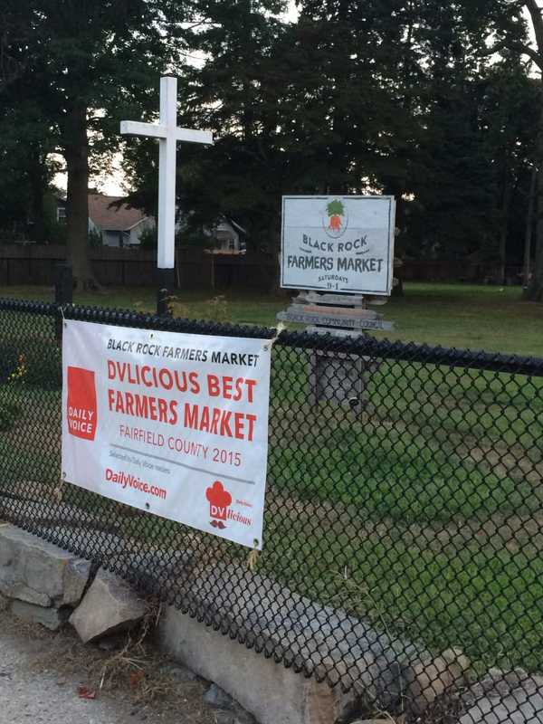 Black Rock Farmers Market Serves Up Annual Hootenanny In Bridgeport