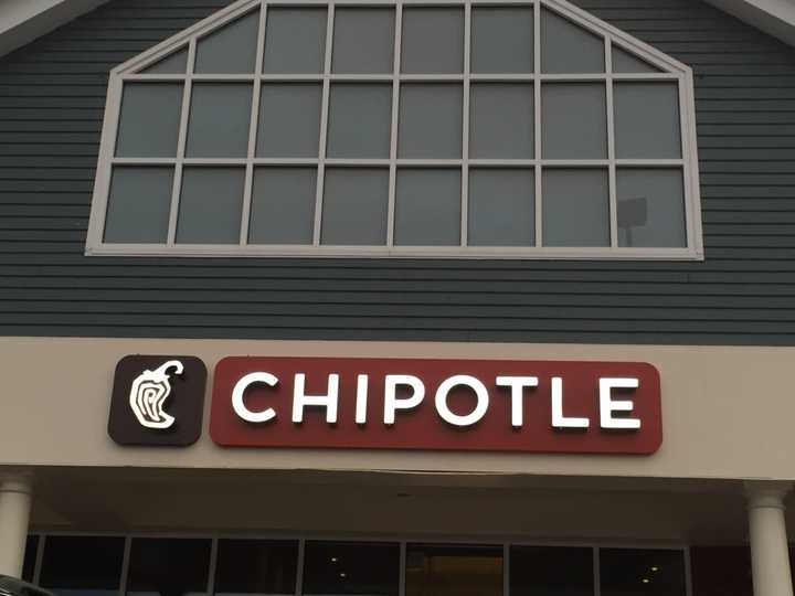 Chipotle is reporting credit card breaches across the nation.