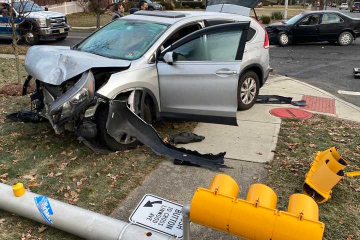 Morning Crash Topples Ridgewood Traffic Light