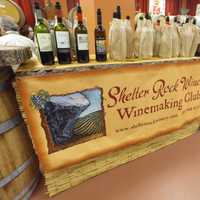 <p>Casa Petretta Cellars Wines won all three competitions during Shelter Rock&#x27;s Wines of the World tasting event last week. Casa Petretta Cellars is produced by Giovanni Petretta and is the sister company of Shelter Rock Winery.</p>