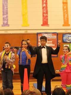 Fair Lawn's Warren Point PTA Sponsors Student Circus Residence Program