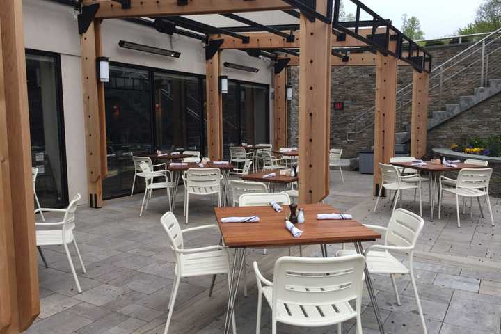 COVID-19: Outdoor Dining At Restaurants Will Be Permitted In Phase 2 Of NY Reopening Process