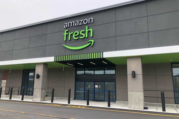 Amazon Fresh Opening This Summer At Old Paramus Fairway: Report