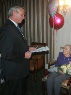 Yorktown Residents Renew Wedding Vows On 72nd Anniversary