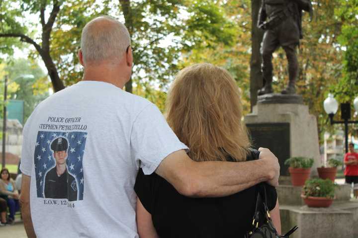 Ronald and Linda Petruzzello