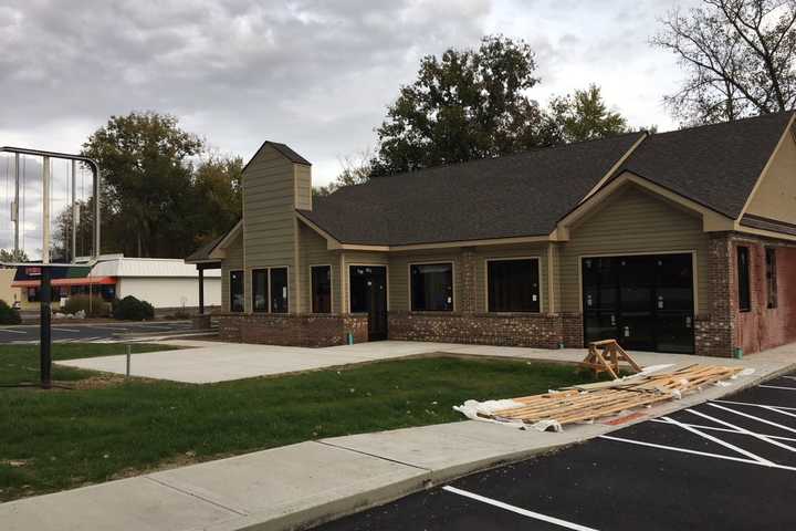 Dunkin' Donuts, Burger King Joining The Lineup On Brookfield's Federal Road