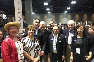 Wilton Democrats Praise Himes At Nominating Convention