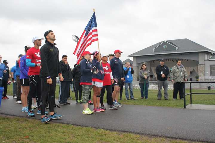 Runners and Walkers line up at the start of the TRACERS event. 