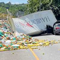 <p>The trailer landed on the hoof of an SUV on the other side of Route 17 in Mahwah.</p>