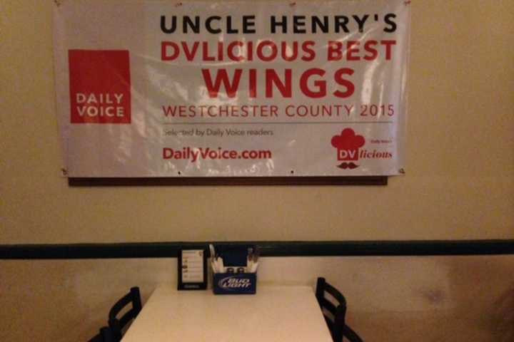 Uncle Henry's In Harrison Hangs Its DVlicious 'Best Wings' Banner