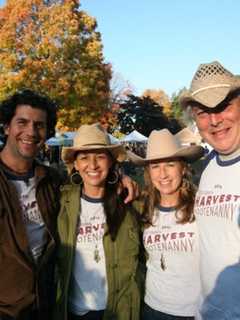 Bridgeport Farmers Market Scares Up Halloween Hootenanny