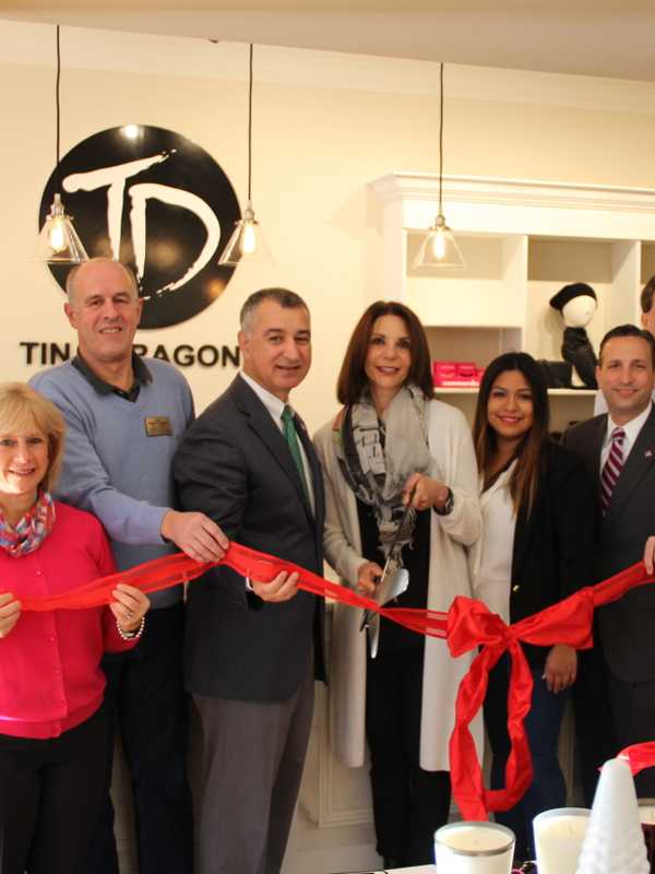 Tina Dragone Opens Store In Darien